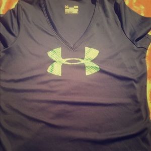 UA workout shirt